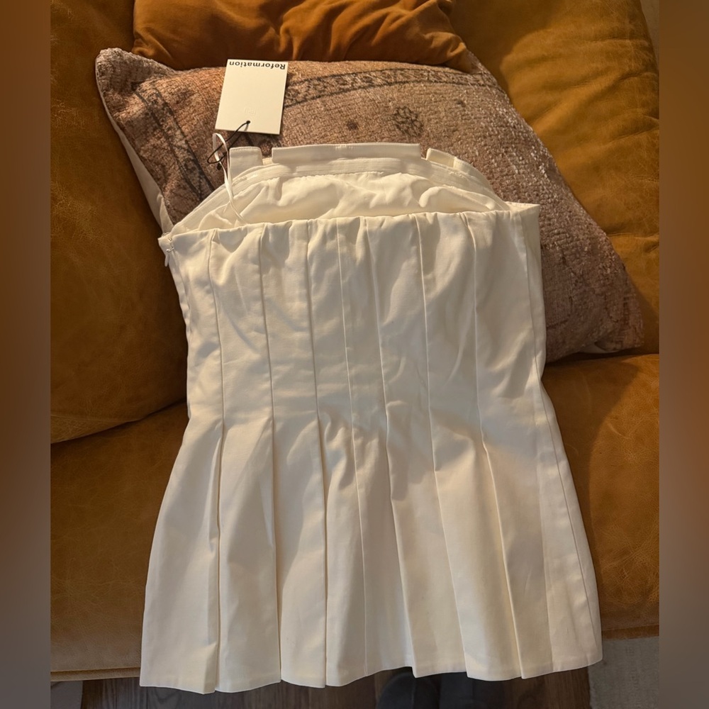 Reformation Ashlyn Strapless top with tags - Picture 5 of 5
